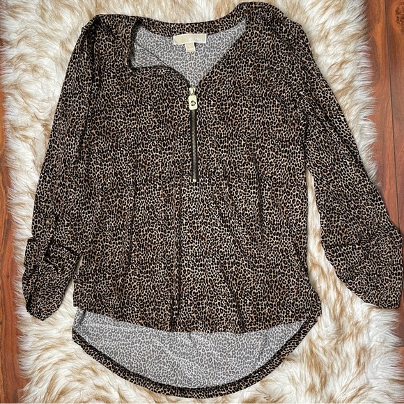 Michael Kors cheetah 1/2 zip roll tab blouse - Picture 3 of 6